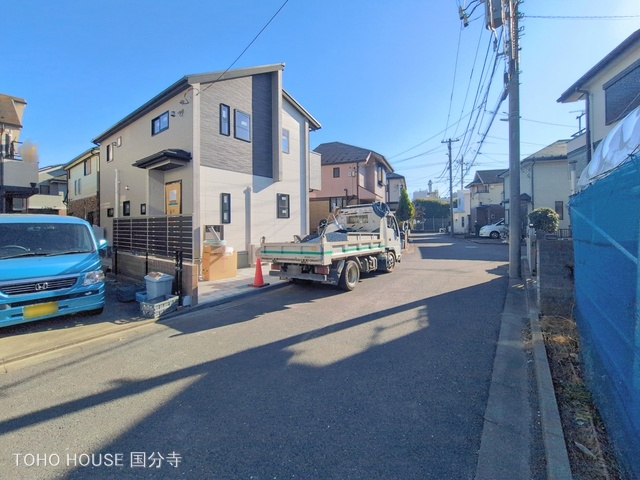 東京都府中市日新町２丁目の新築戸建て外構写真 2026年1月12日撮影