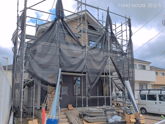 東京都府中市南町2丁目の新築戸建てシート写真 2026年6月28日撮影
