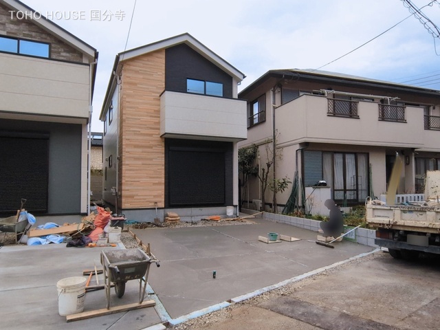 東京都府中市浅間町4丁目の新築戸建て外構写真 2026年3月18日撮影