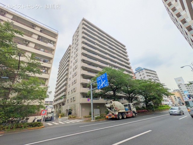 東京都練馬区中村北1丁目のマンション『藤和ハイタウン練馬』外観写真 2025年5月13日撮影