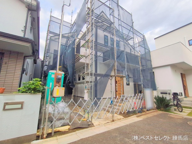 東京都練馬区谷原6丁目の新築戸建てシート写真 2025年11月10日撮影