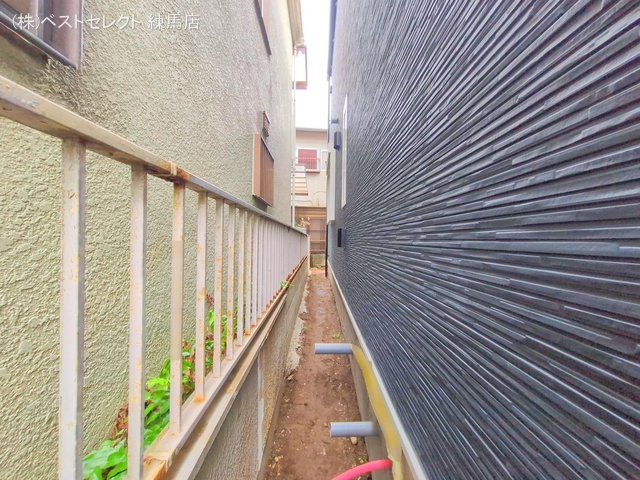 東京都練馬区西大泉４丁目の新築戸建て外構写真 2025年10月6日撮影