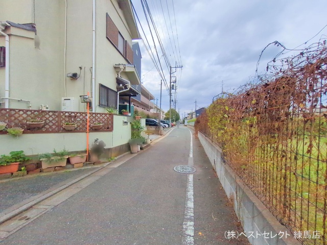 東京都練馬区西大泉４丁目の新築戸建て外構写真 2025年10月6日撮影