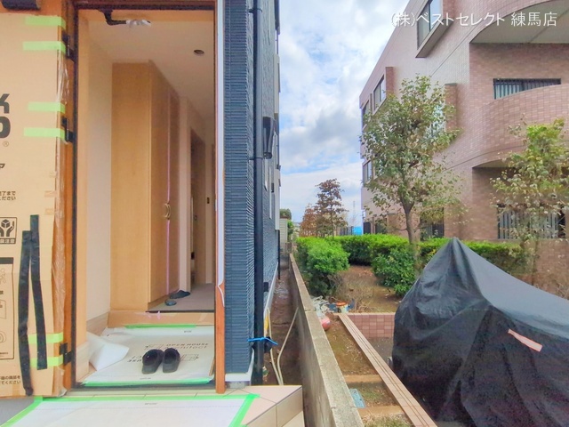 東京都練馬区西大泉４丁目の新築戸建て外構写真 2025年10月6日撮影