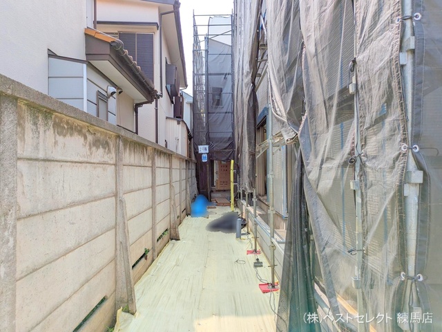 東京都練馬区東大泉7丁目の新築戸建てシート写真 2025年7月6日撮影