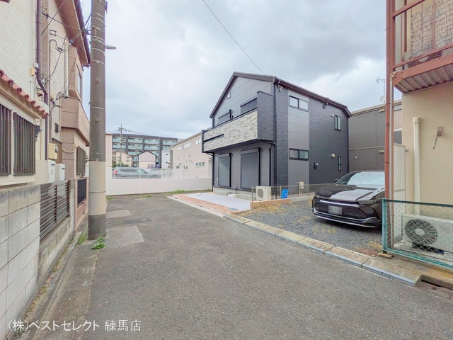 東京都練馬区高松1丁目の新築戸建て完成写真 2025年7月31日撮影