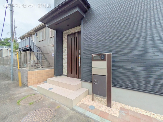 東京都練馬区高松1丁目の新築戸建て完成写真 2025年7月31日撮影