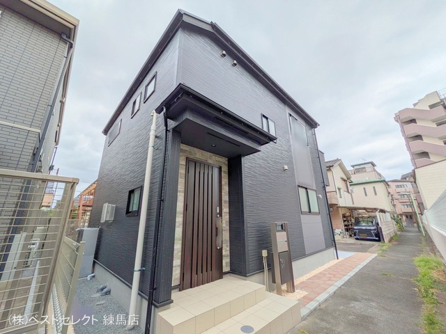 東京都練馬区高松1丁目の新築戸建て完成写真 2025年7月31日撮影