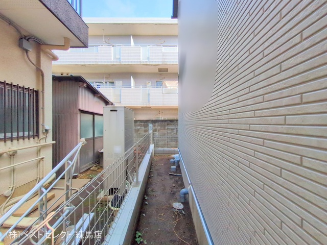 東京都練馬区西大泉1丁目の新築戸建て外構写真 2025年9月8日撮影