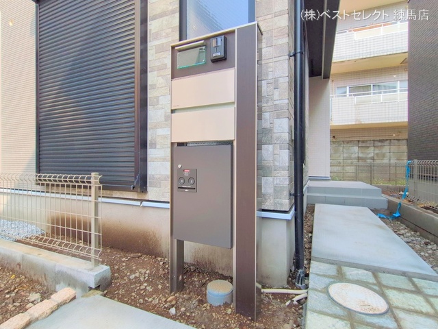 東京都練馬区西大泉1丁目の新築戸建て外構写真 2025年9月8日撮影