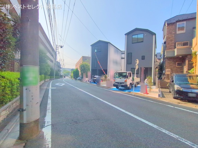 東京都練馬区大泉町4丁目の新築戸建て完成写真 2025年9月9日撮影