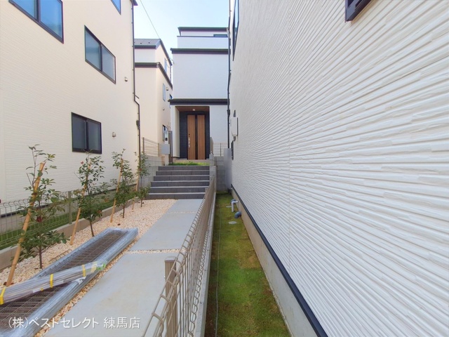 東京都練馬区大泉町4丁目の新築戸建て完成写真 2025年9月9日撮影