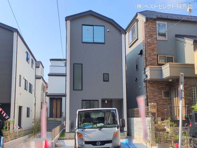東京都練馬区大泉町4丁目の新築戸建て完成写真 2025年9月9日撮影