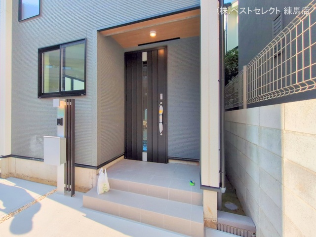 東京都練馬区大泉町4丁目の新築戸建て完成写真 2025年9月9日撮影