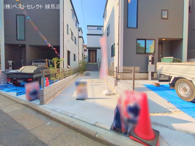 東京都練馬区大泉町4丁目の新築戸建て完成写真 2025年9月9日撮影