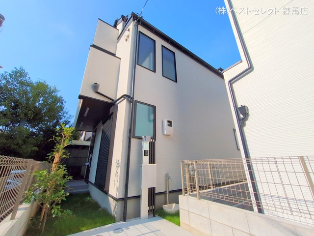 東京都練馬区大泉町４丁目-新築戸建ての完成写真