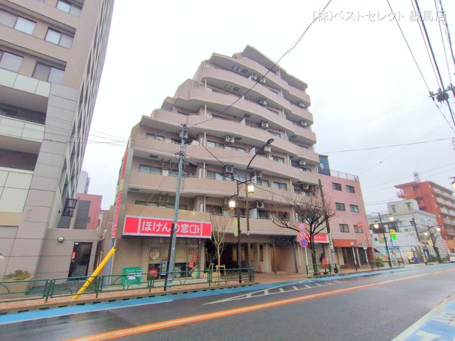 東京都練馬区旭丘１丁目のマンション『ライフェリア江古田』外観写真 2025年12月23日撮影