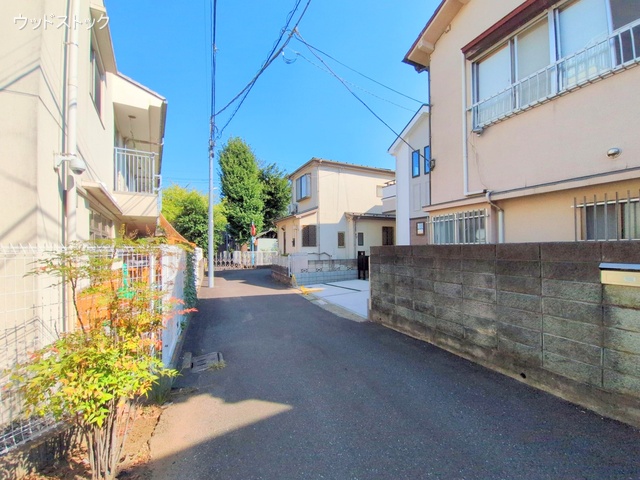 東京都小金井市貫井南町1丁目の新築戸建て完成写真 2025年9月16日撮影
