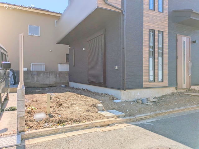 東京都調布市入間町2丁目の新築戸建て外構写真 2025年4月29日撮影