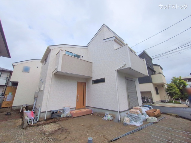 東京都調布市上石原１丁目の新築戸建て外構写真 2025年7月15日撮影