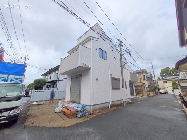 東京都調布市上石原１丁目の新築戸建て外構写真 2025年7月15日撮影