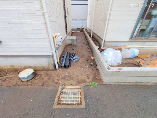 東京都調布市上石原１丁目の新築戸建て外構写真 2025年7月15日撮影
