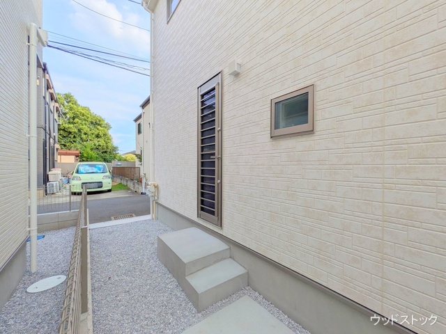 東京都調布市上石原１丁目の新築戸建て完成写真 2025年8月17日撮影