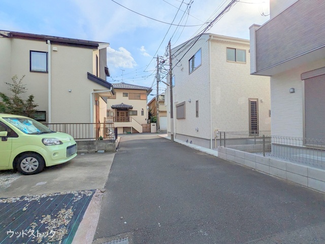 東京都調布市上石原１丁目の新築戸建て完成写真 2025年8月17日撮影
