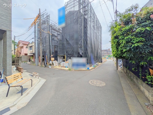 東京都三鷹市牟礼6丁目の新築戸建てシート写真 2025年9月11日撮影
