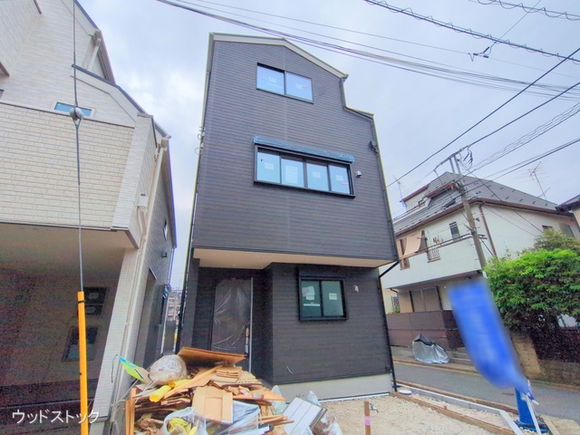 東京都三鷹市牟礼6丁目の新築戸建て外構写真 2025年10月13日撮影