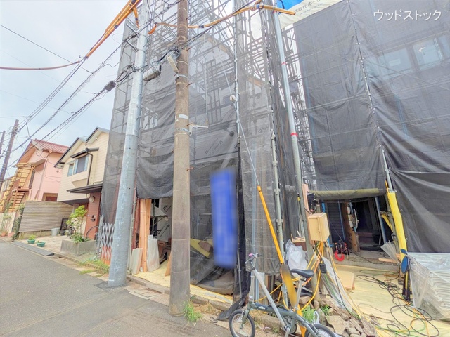 東京都三鷹市牟礼6丁目の新築戸建てシート写真 2025年9月11日撮影