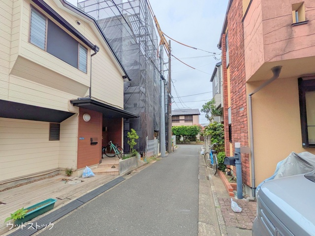 東京都三鷹市牟礼6丁目の新築戸建てシート写真 2025年9月11日撮影