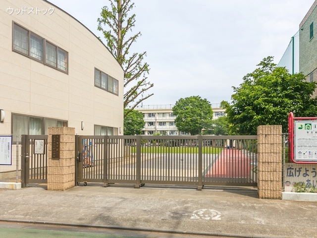 三鷹市立北野小学校 距離320m