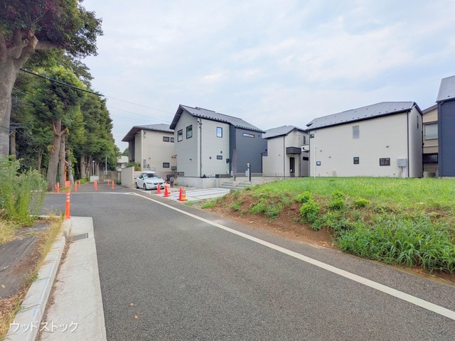 東京都三鷹市北野1丁目の新築戸建て完成写真 2025年8月6日撮影