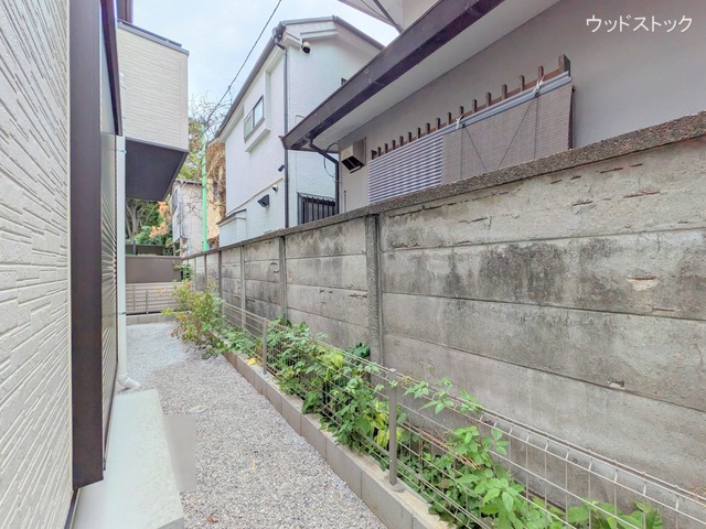 東京都三鷹市北野1丁目の新築戸建て完成写真 2025年8月6日撮影