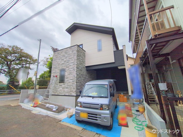 東京都調布市染地１丁目の新築戸建て外構写真 2025年10月8日撮影
