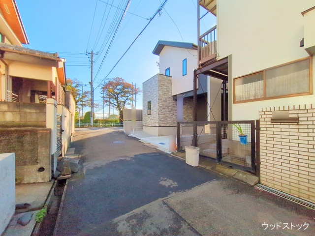 東京都調布市染地1丁目の新築戸建て完成写真 2025年11月9日撮影