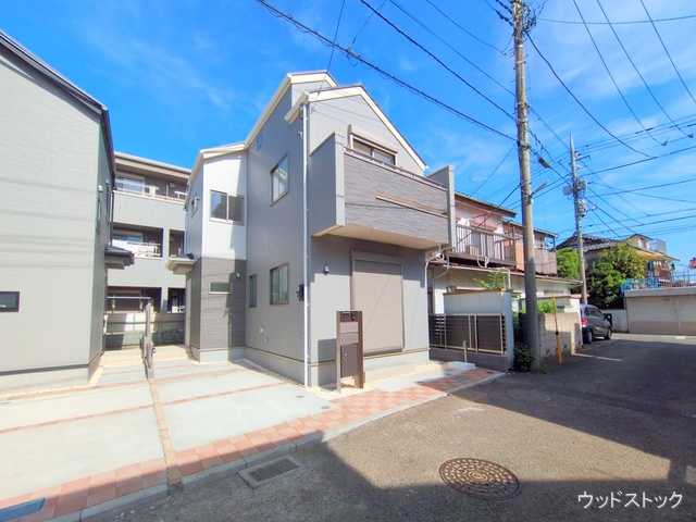 東京都調布市入間町1丁目の新築戸建て完成写真 2025年10月7日撮影