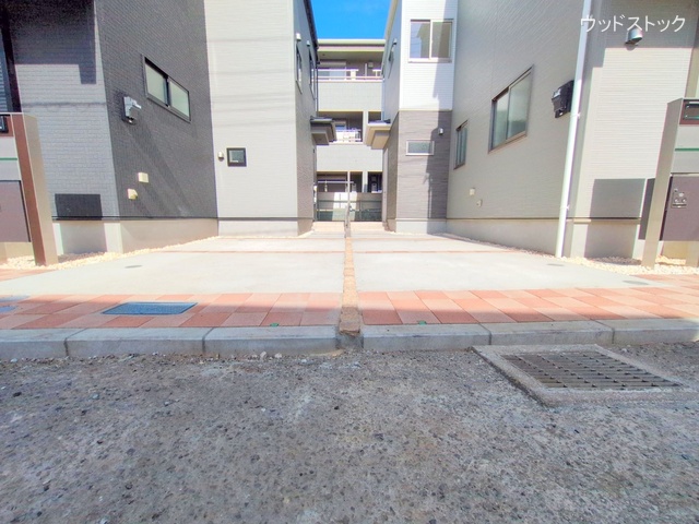 東京都調布市入間町1丁目の新築戸建て完成写真 2025年10月7日撮影