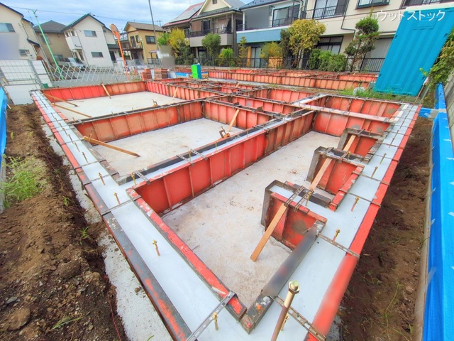 東京都三鷹市上連雀9丁目の新築戸建て基礎写真 2025年10月5日撮影