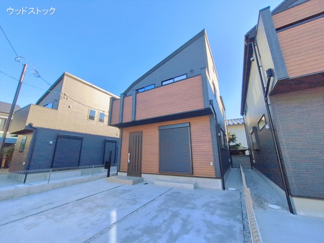 東京都三鷹市上連雀９丁目の新築戸建て完成写真 2026年1月7日撮影