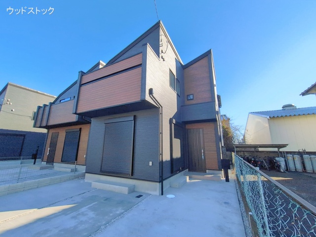 東京都三鷹市上連雀９丁目の新築戸建て完成写真 2026年1月7日撮影