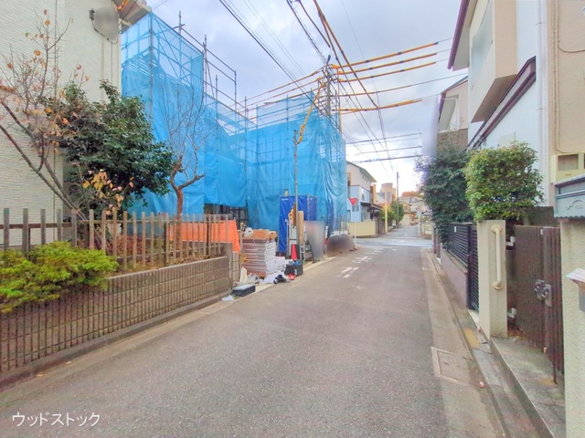 東京都調布市深大寺東町６丁目の新築戸建てシート写真 2025年11月17日撮影