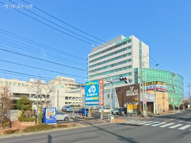 杏林大学医学部付属病院 距離1220m