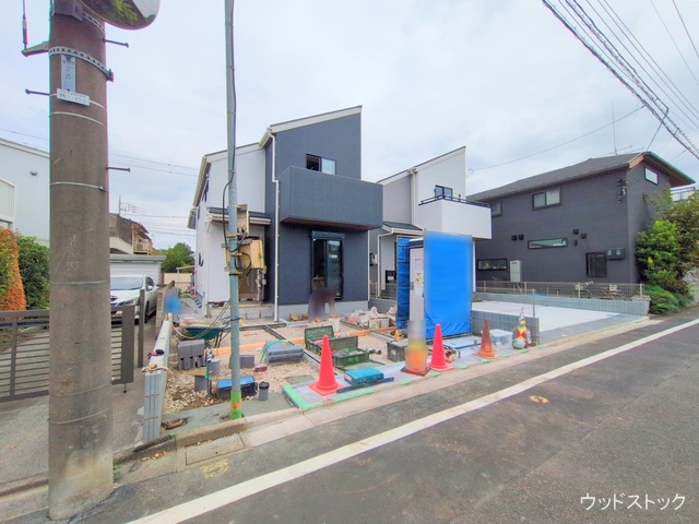 東京都調布市深大寺元町４丁目-新築戸建ての外構写真
