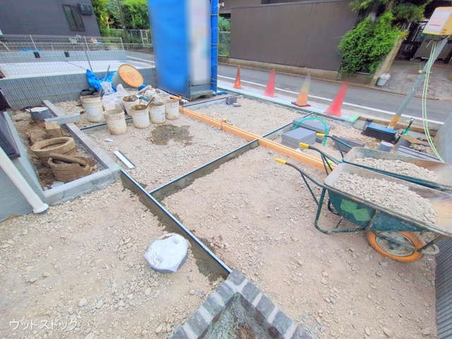 東京都調布市深大寺元町４丁目の新築戸建て外構写真 2025年10月13日撮影