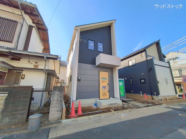 東京都三鷹市大沢５丁目の新築戸建て外構写真 2026年1月4日撮影