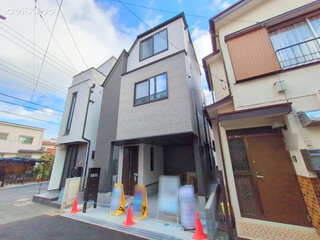 東京都調布市国領町7丁目の新築戸建て完成写真 2025年12月18日撮影