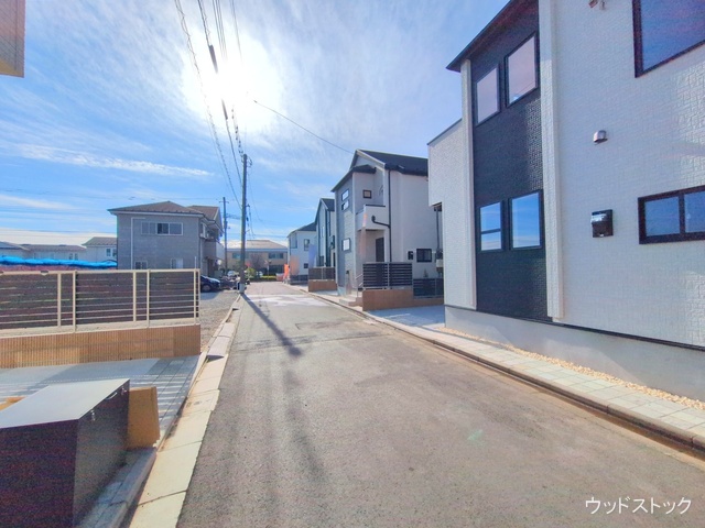 東京都三鷹市野崎４丁目の新築戸建て完成写真 2025年12月9日撮影