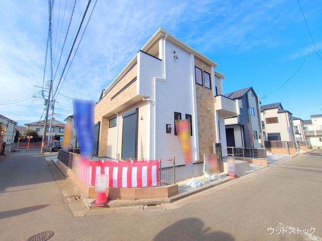 東京都三鷹市野崎４丁目の新築戸建て完成写真 2025年12月9日撮影